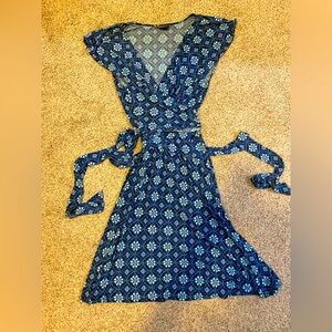 BCBGMaxAzria Matte Jersey Blue Floral Faux Wrap Ruched Cross Waist Dress M 8 10